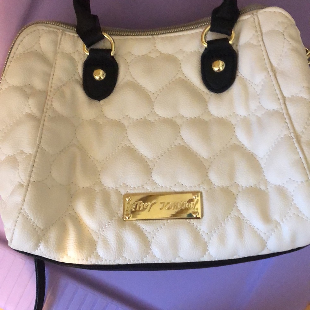 Betsey Johnson bow purse - Picture 3 of 5